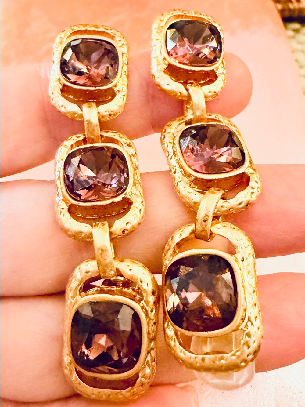 OSCAR DE LA RENTA Amethyst Crystal Earrings✨Gold Triple Drop Rectangles ✨CLIP ON - Picture 10 of 14